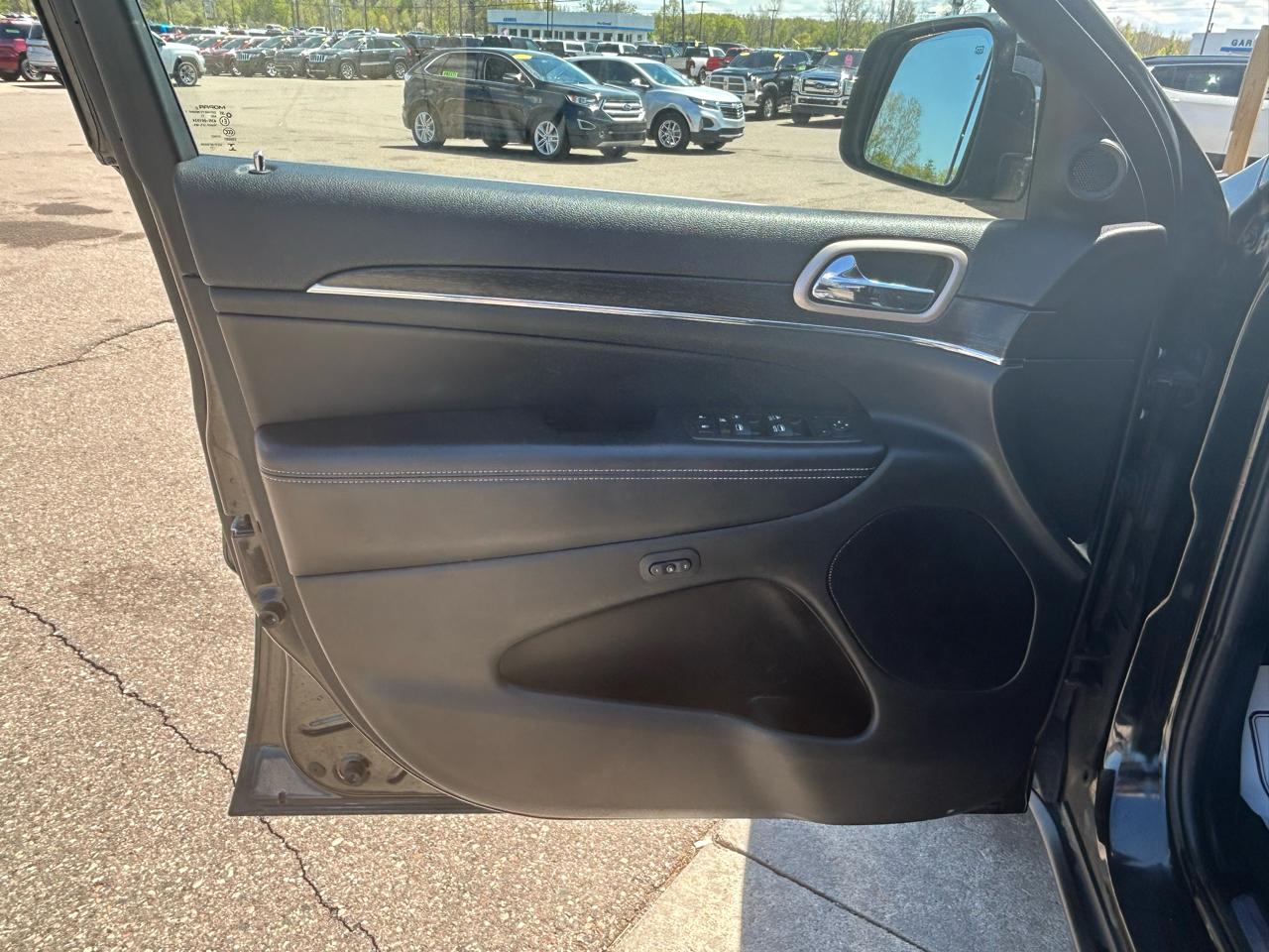 Jeep Grand Cherokee Limited 4WD 2014