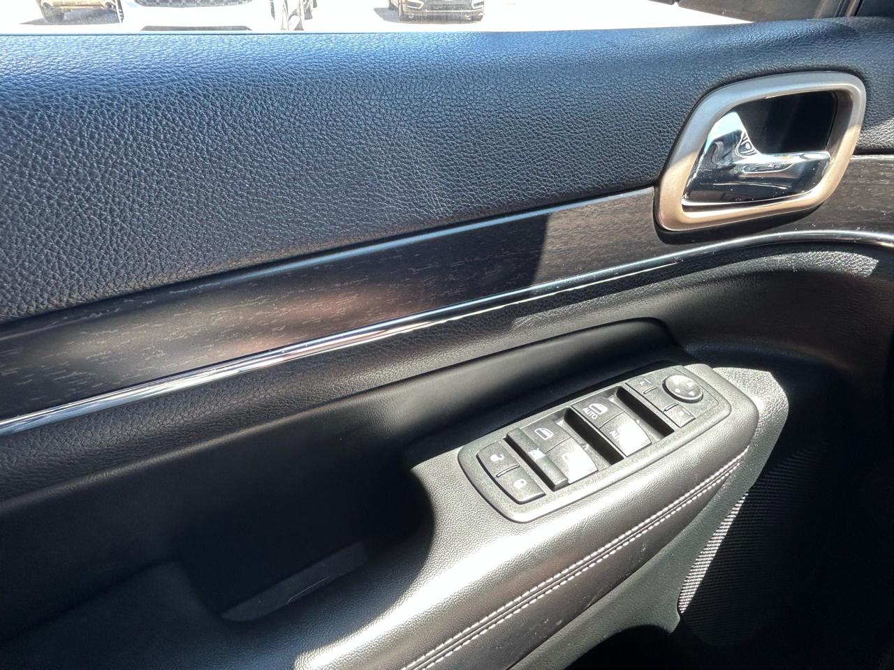 Jeep Grand Cherokee Limited 4WD 2014