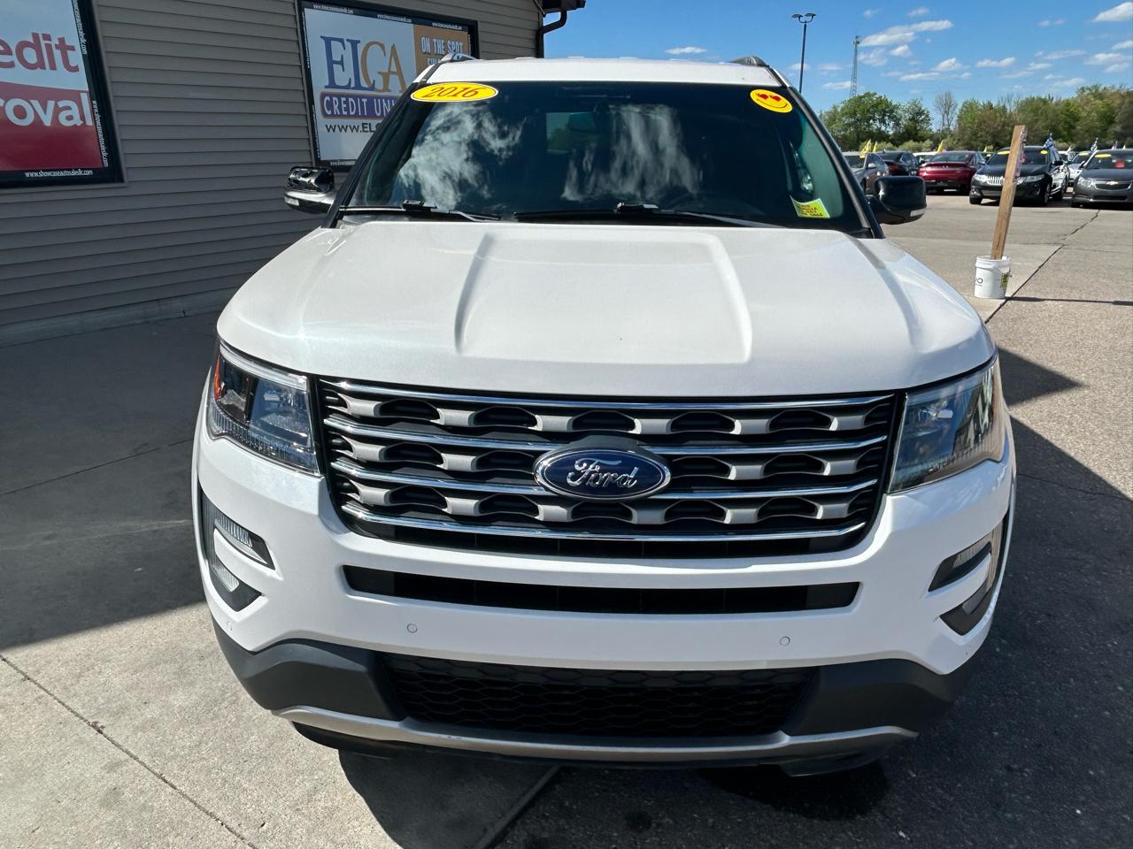 Ford Explorer XLT FWD 2016