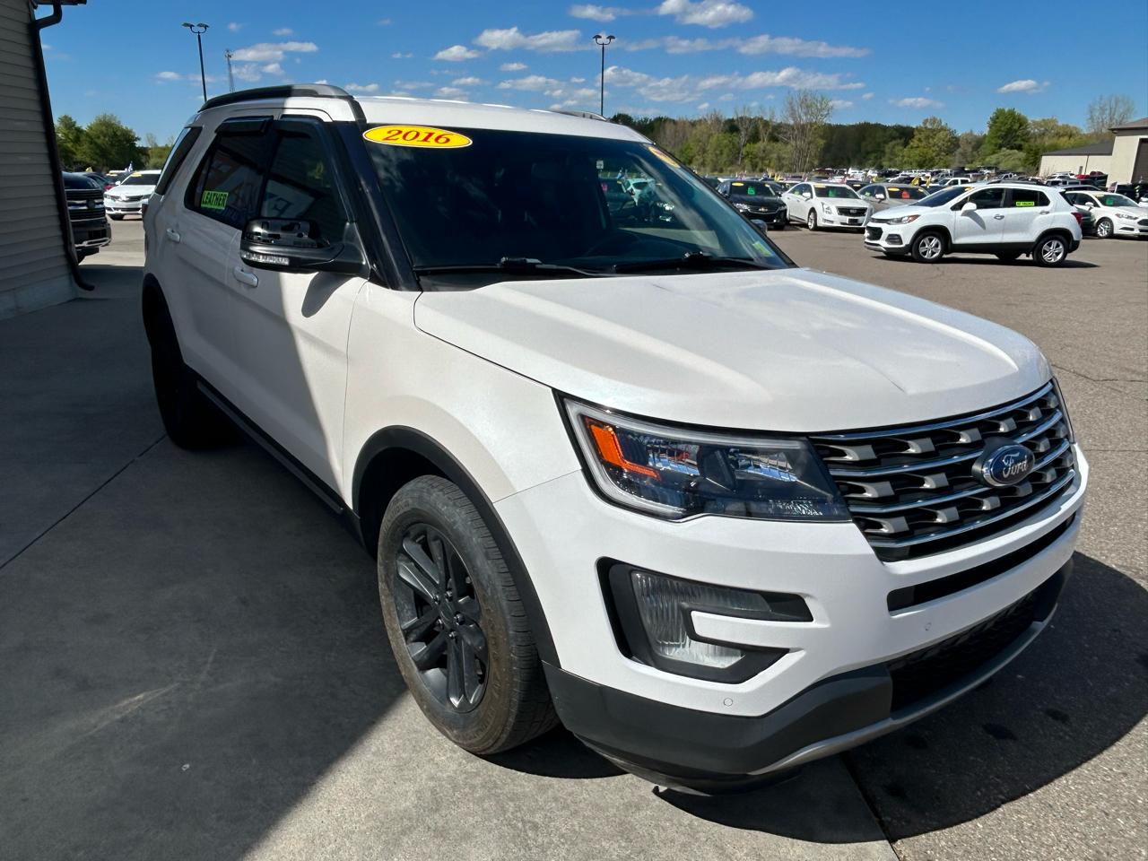 Ford Explorer XLT FWD 2016
