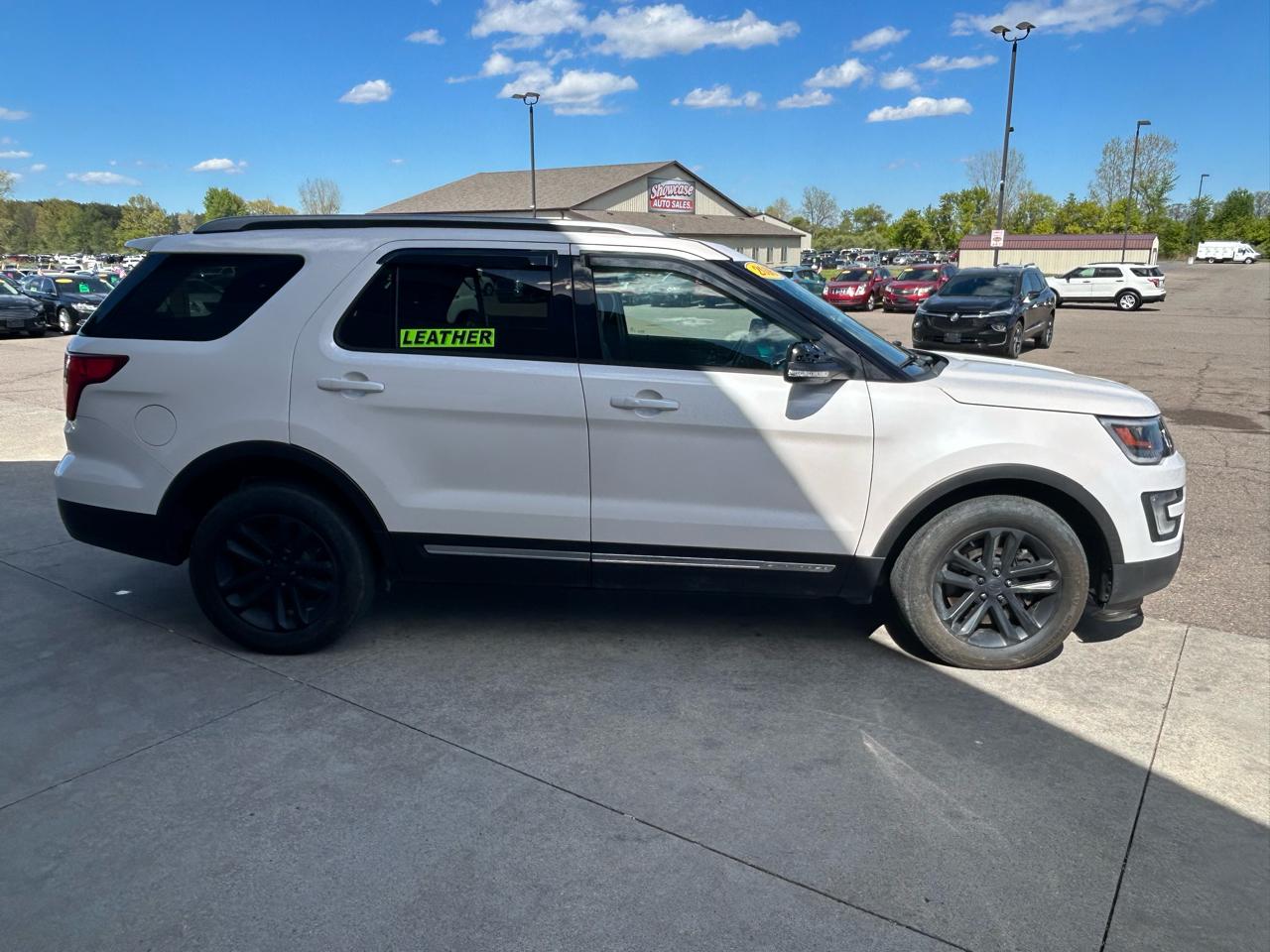 Ford Explorer XLT FWD 2016