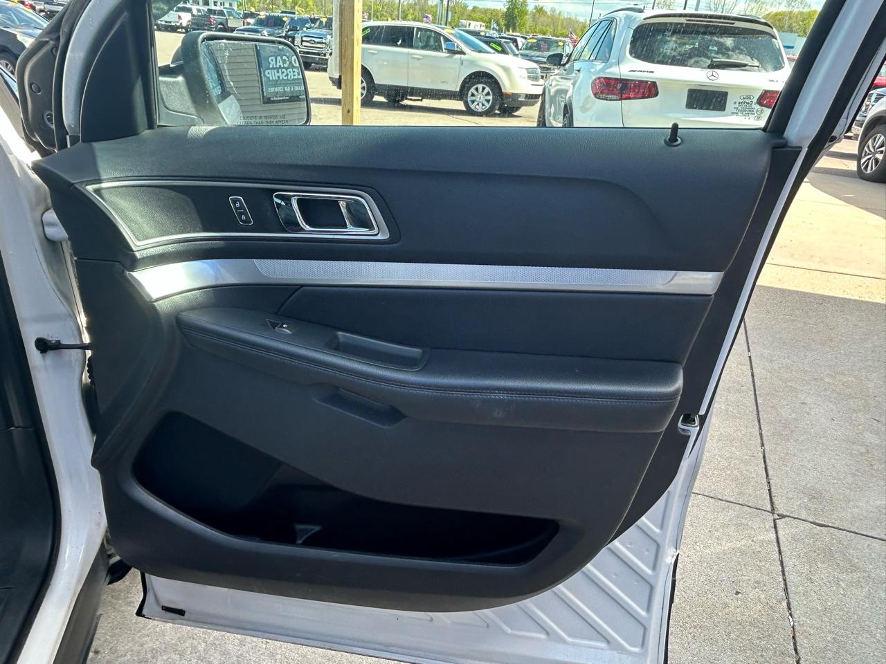 Ford Explorer XLT FWD 2016