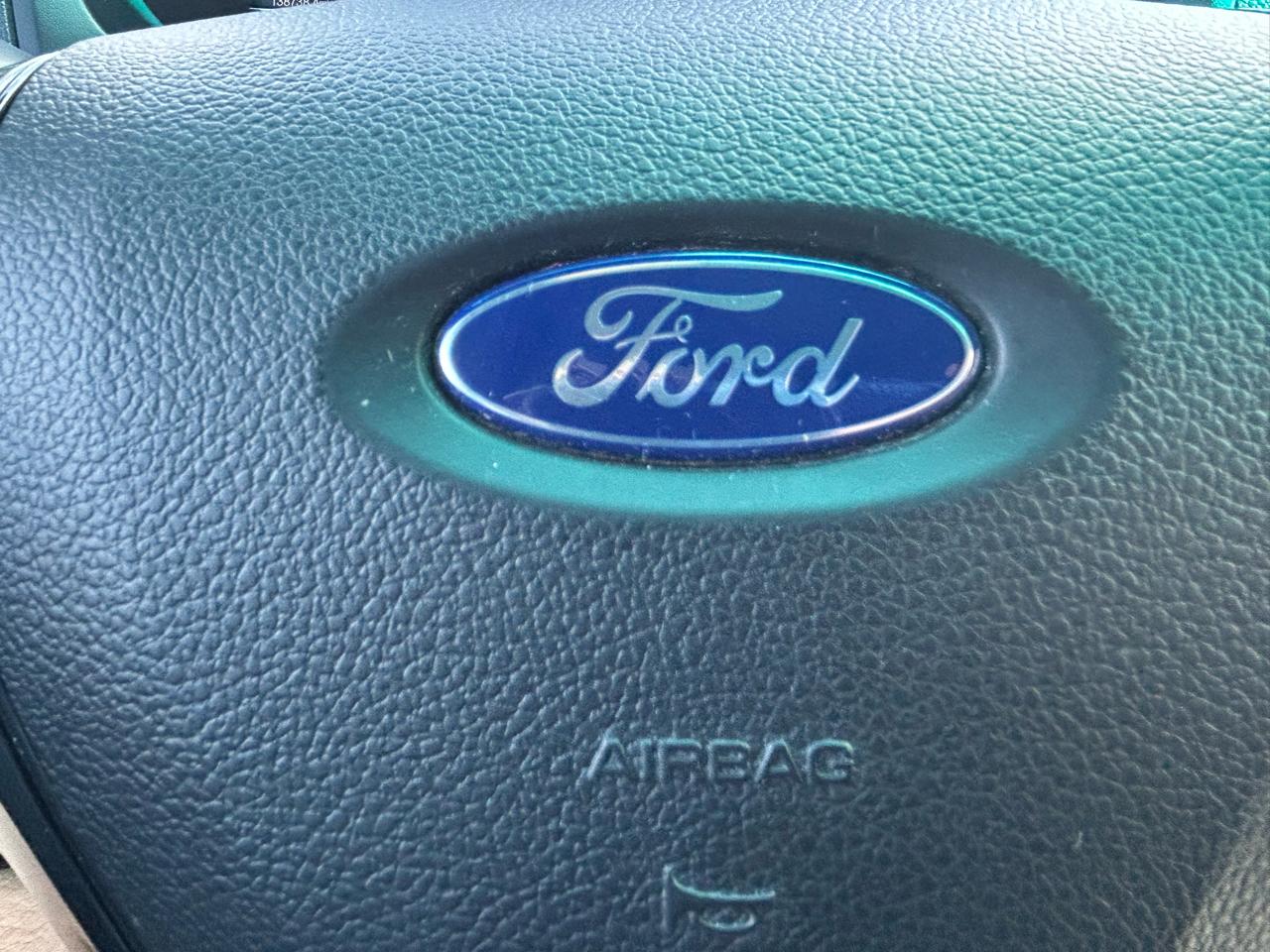 Ford Explorer XLT FWD 2016