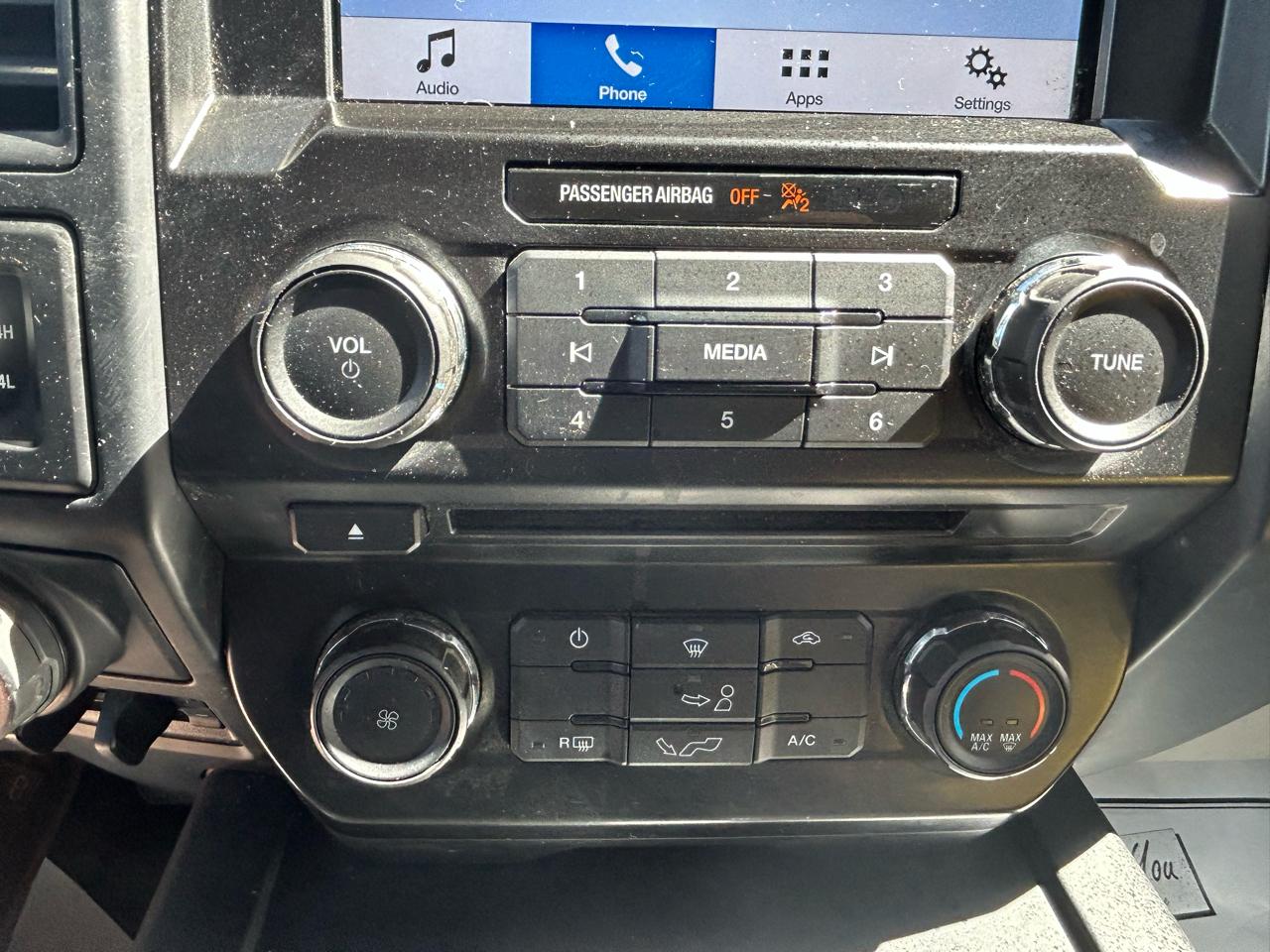 Ford F-150 4WD SuperCab 145" XL 2018
