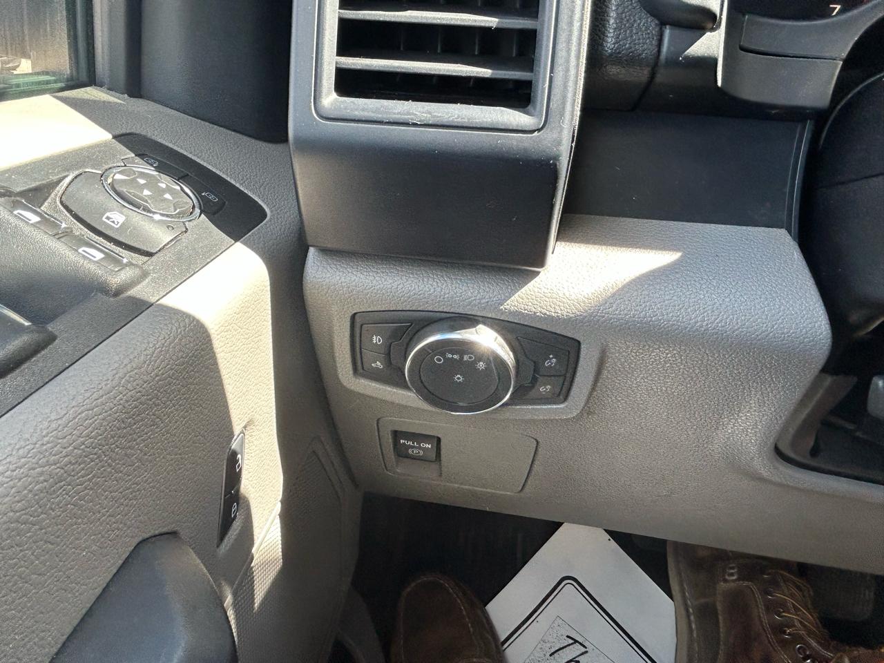 Ford F-150 4WD SuperCab 145" XL 2018
