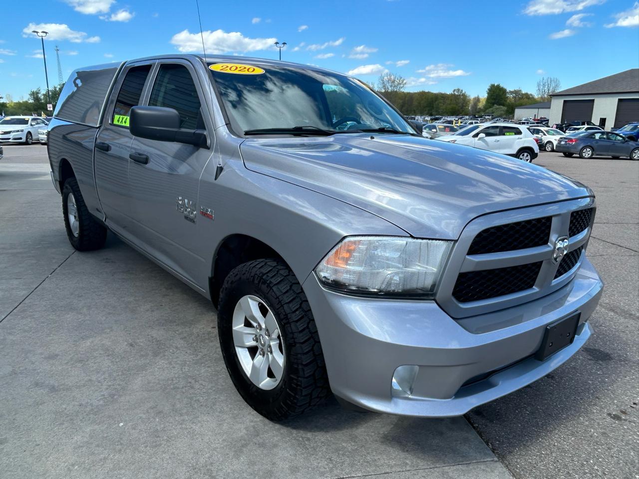 RAM 1500 Classic Tradesman Quad Cab 4WD 2020