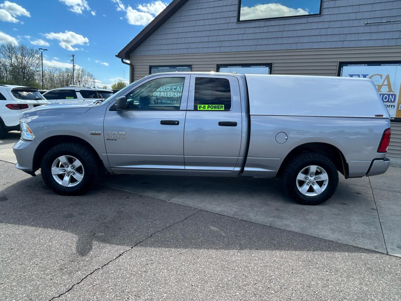 RAM 1500 Classic Tradesman Quad Cab 4WD 2020