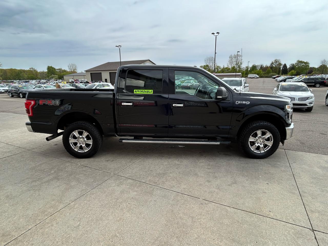 Ford F-150 4WD SuperCrew 139" XLT 2017
