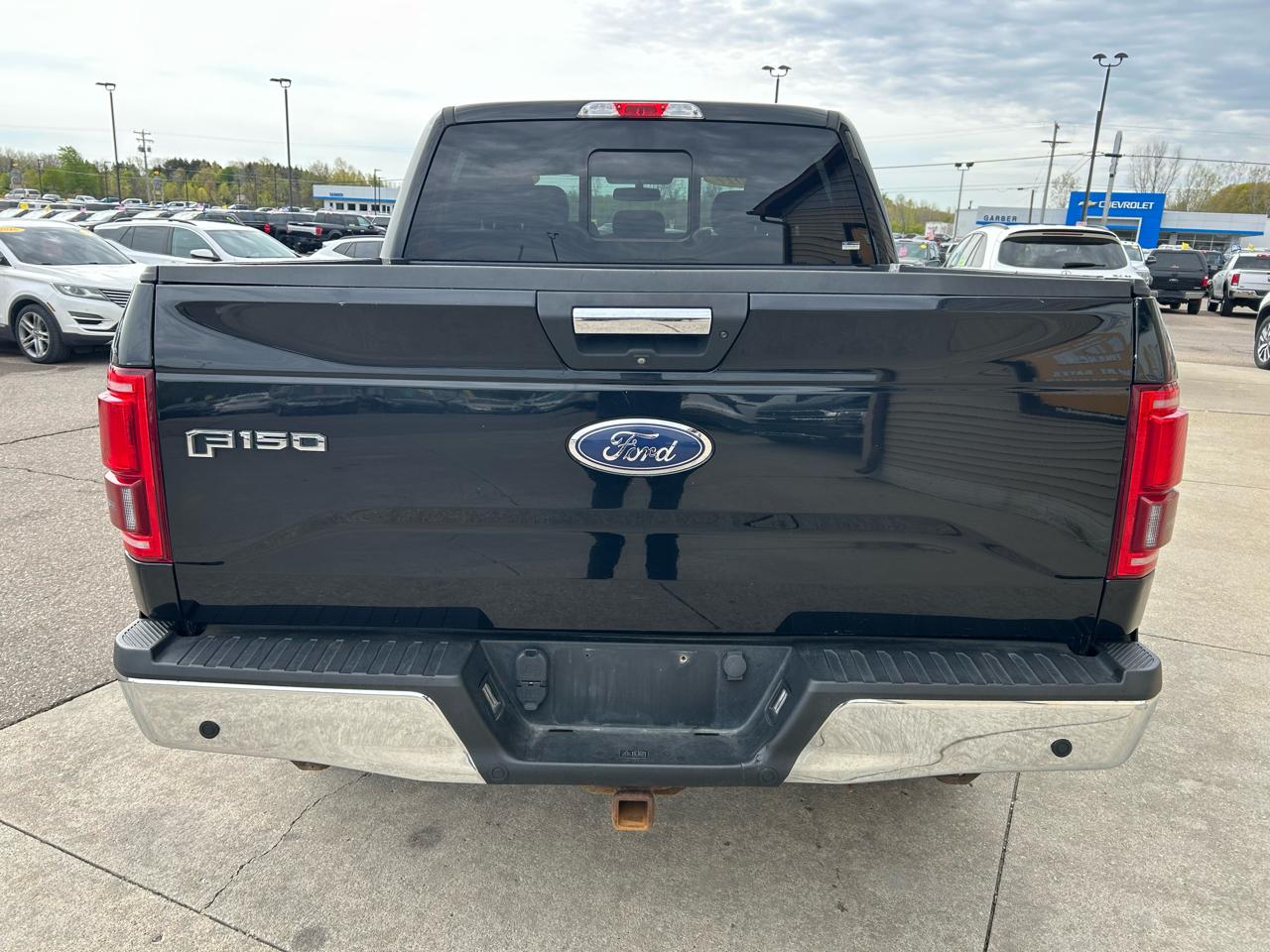 Ford F-150 4WD SuperCrew 139" XLT 2017