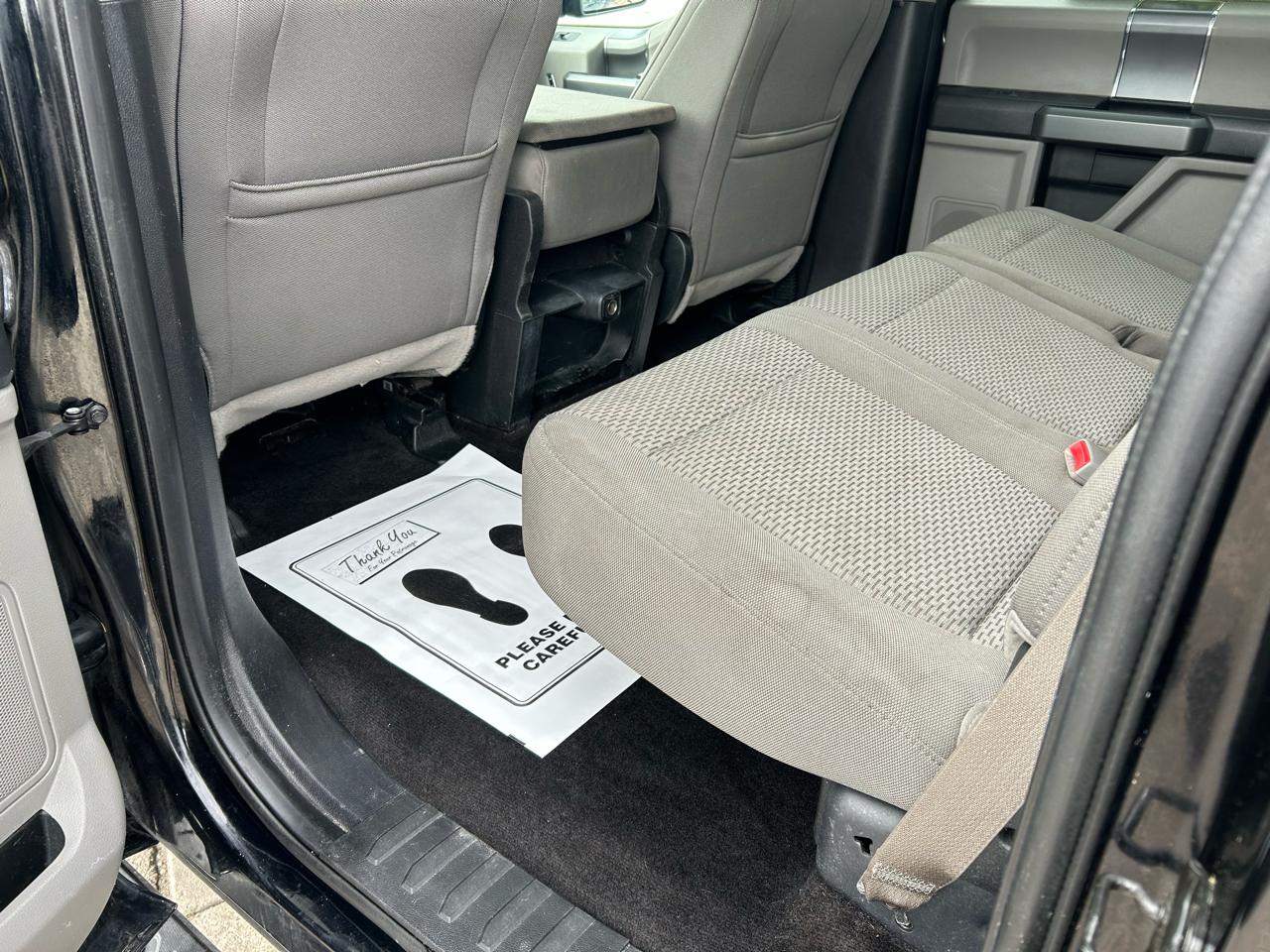 Ford F-150 4WD SuperCrew 139" XLT 2017
