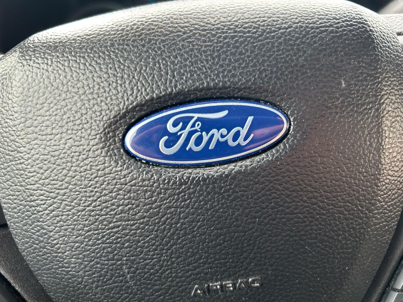 Ford F-150 4WD SuperCrew 139" XLT 2017