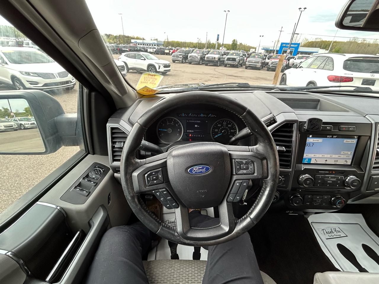 Ford F-150 4WD SuperCrew 139" XLT 2017