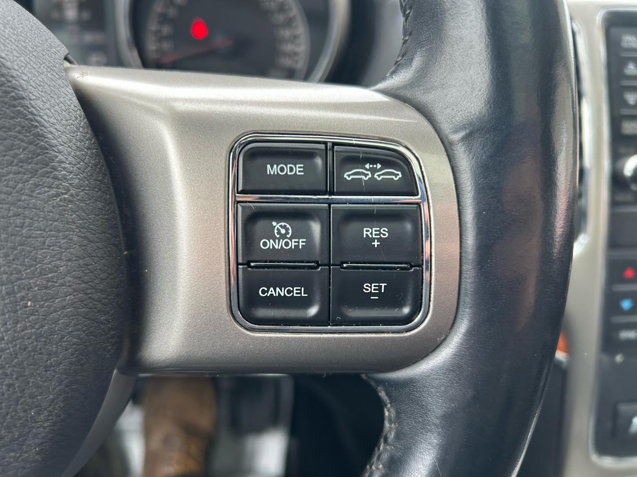 Jeep Grand Cherokee Overland 4WD 2013