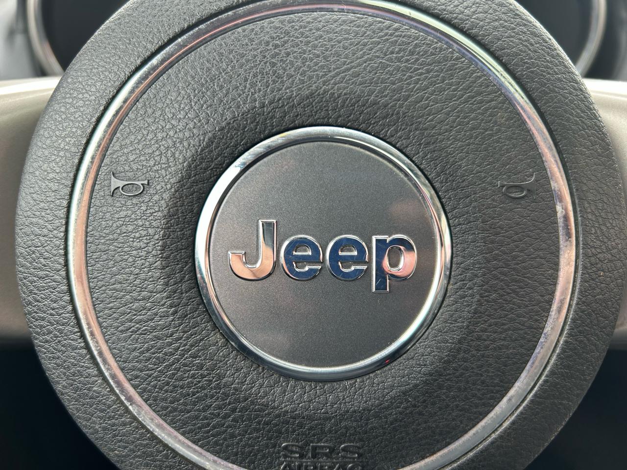 Jeep Grand Cherokee Overland 4WD 2013