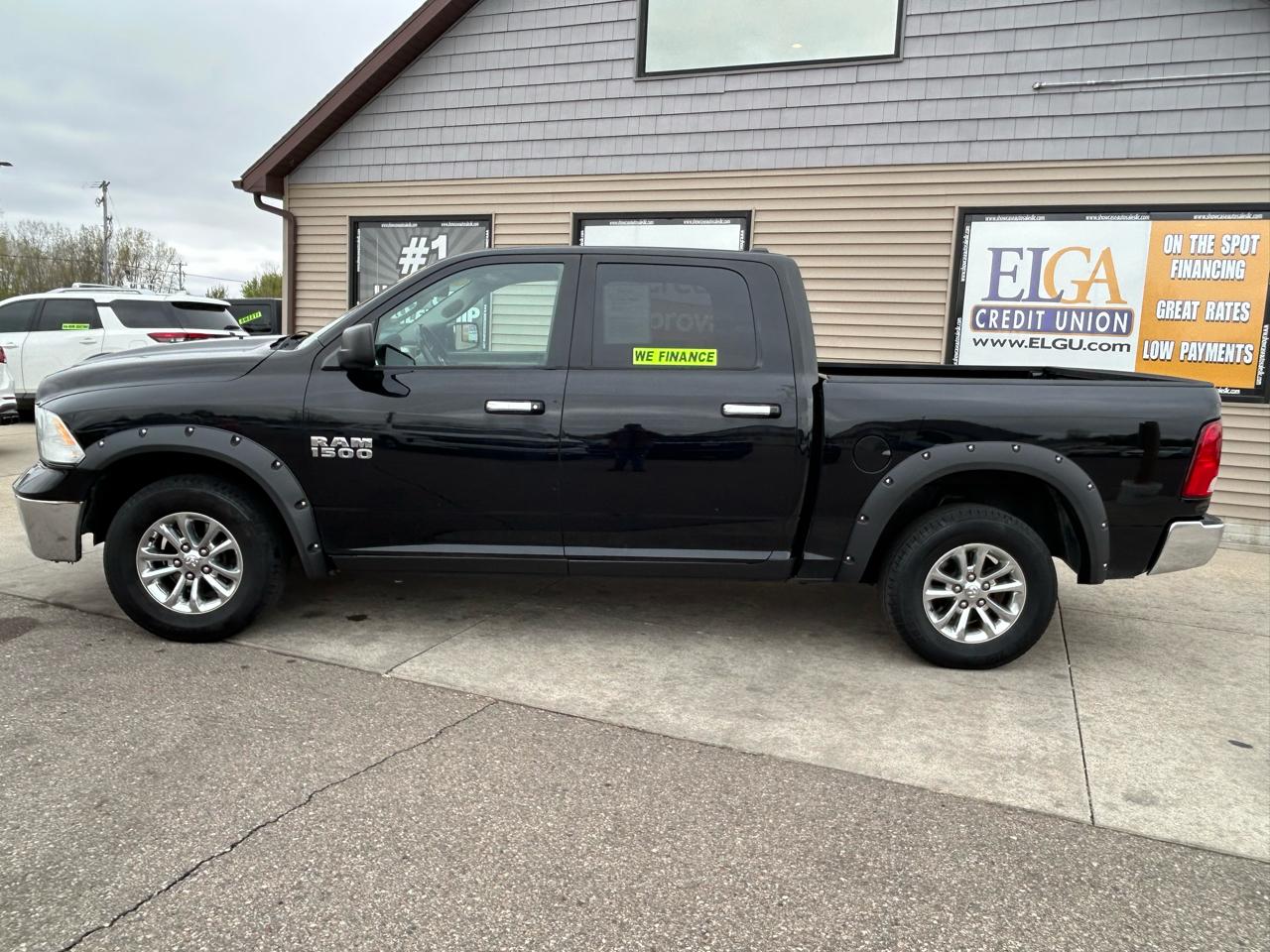 RAM 1500 SLT Crew Cab SWB 4WD 2013