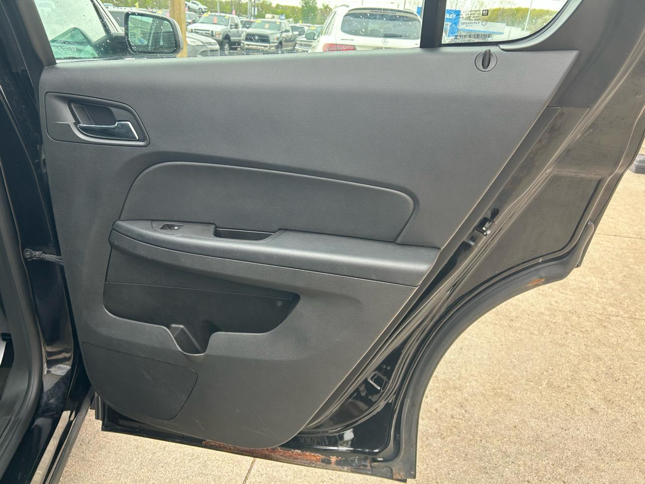 Chevrolet Equinox LS 2WD 2015