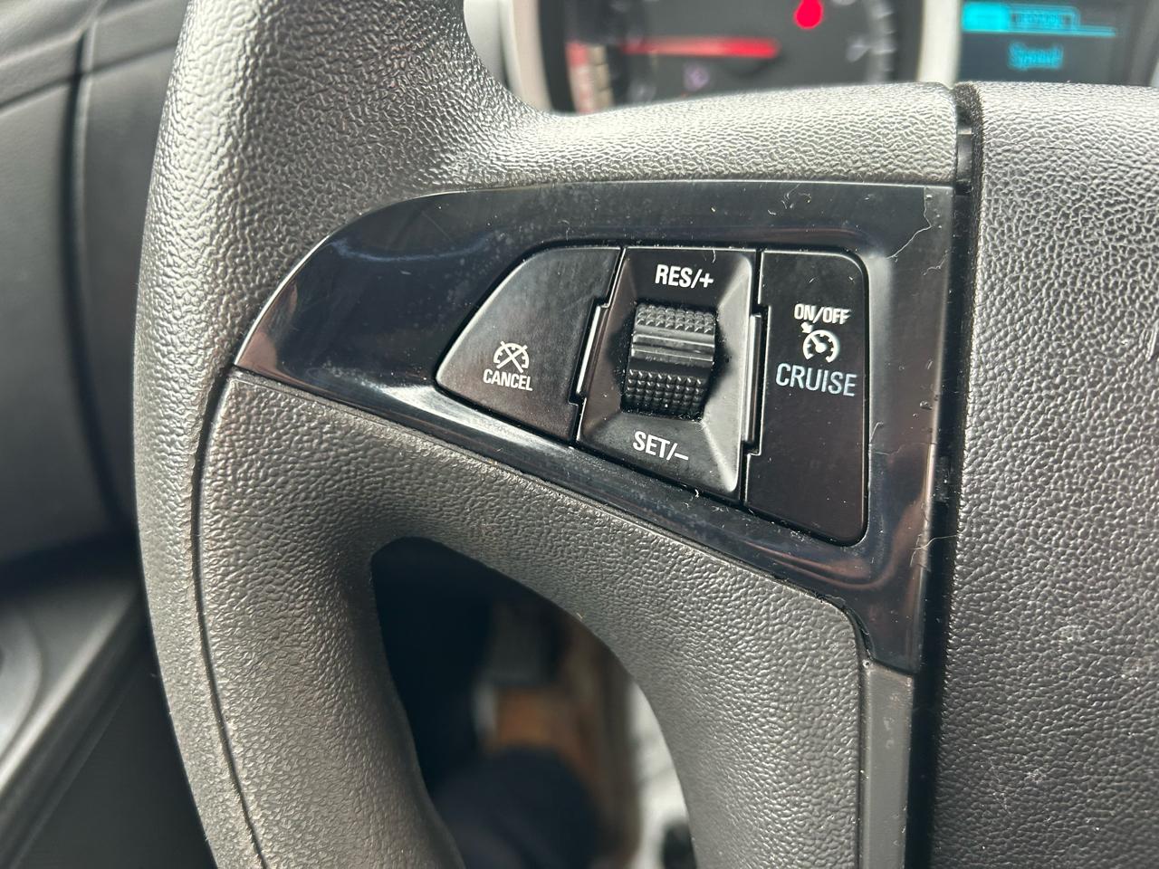Chevrolet Equinox LS 2WD 2015