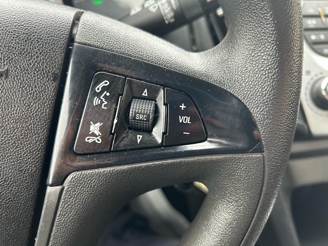 Chevrolet Equinox LS 2WD 2015
