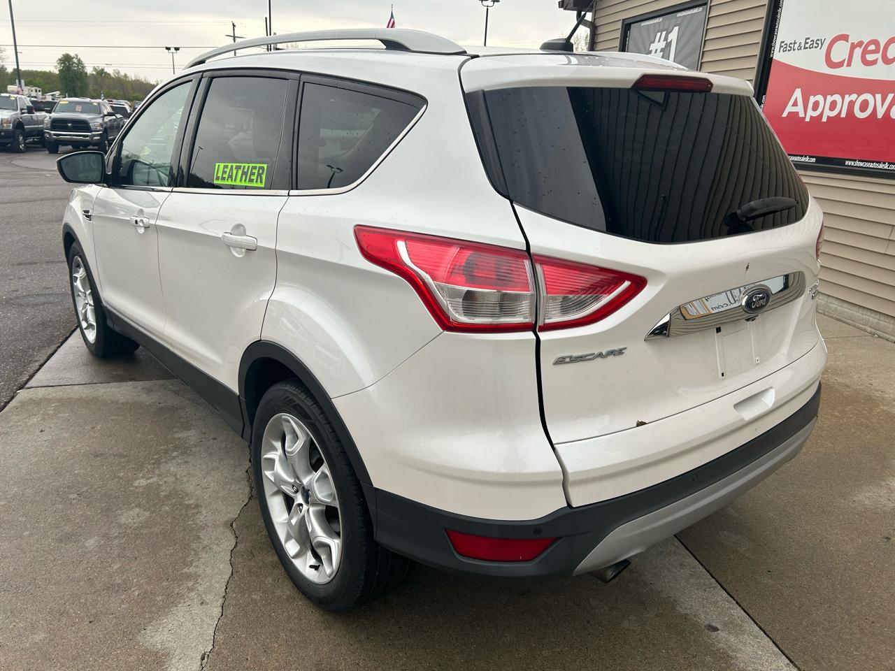 Ford Escape Titanium 4WD 2015