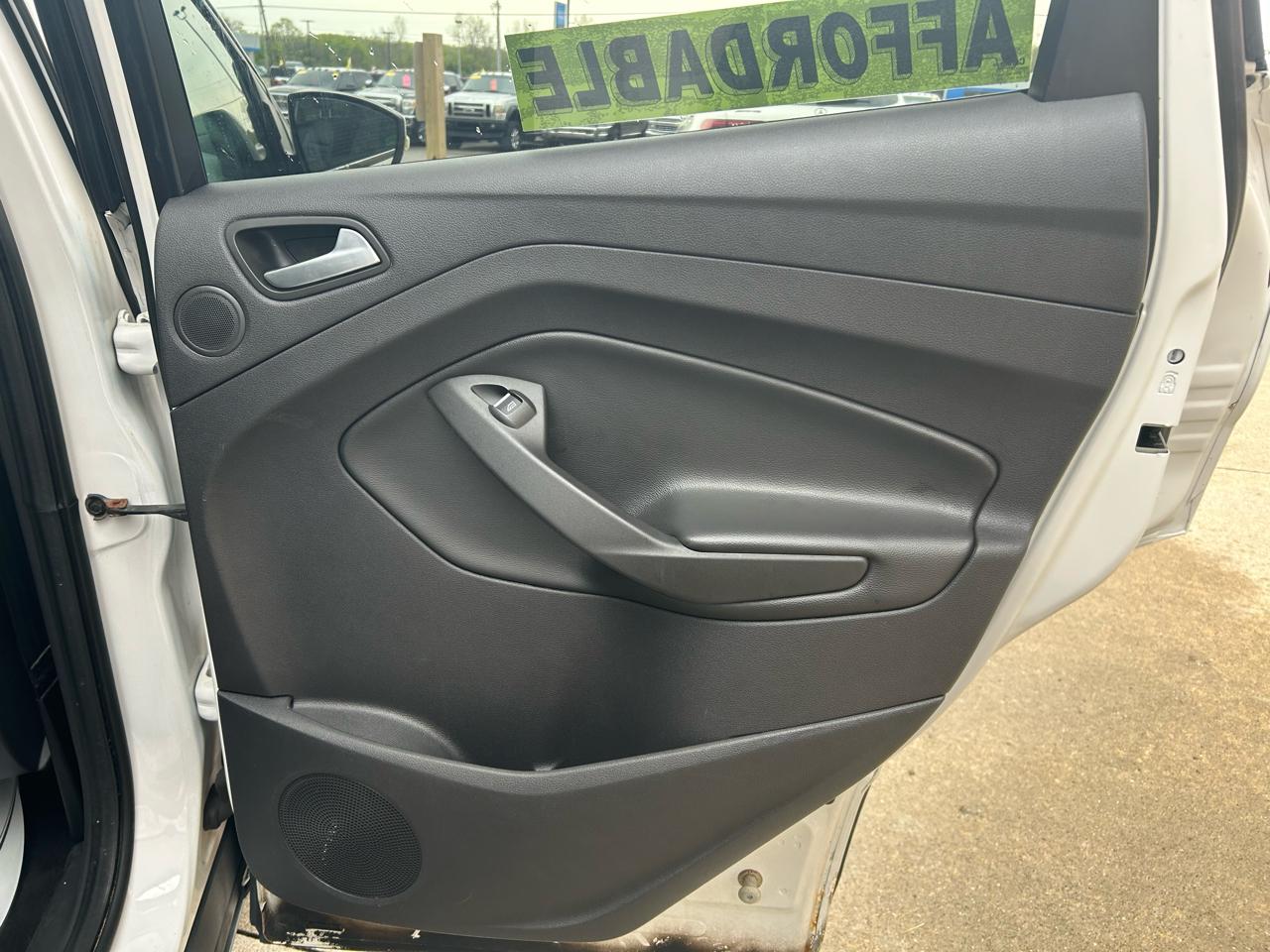 Ford Escape Titanium 4WD 2015