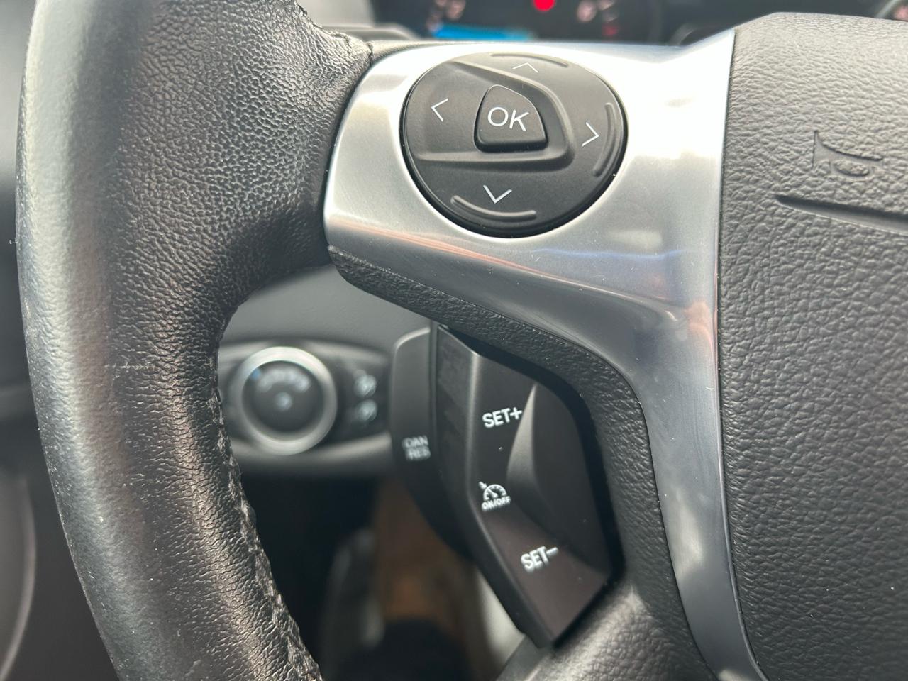 Ford Escape Titanium 4WD 2015