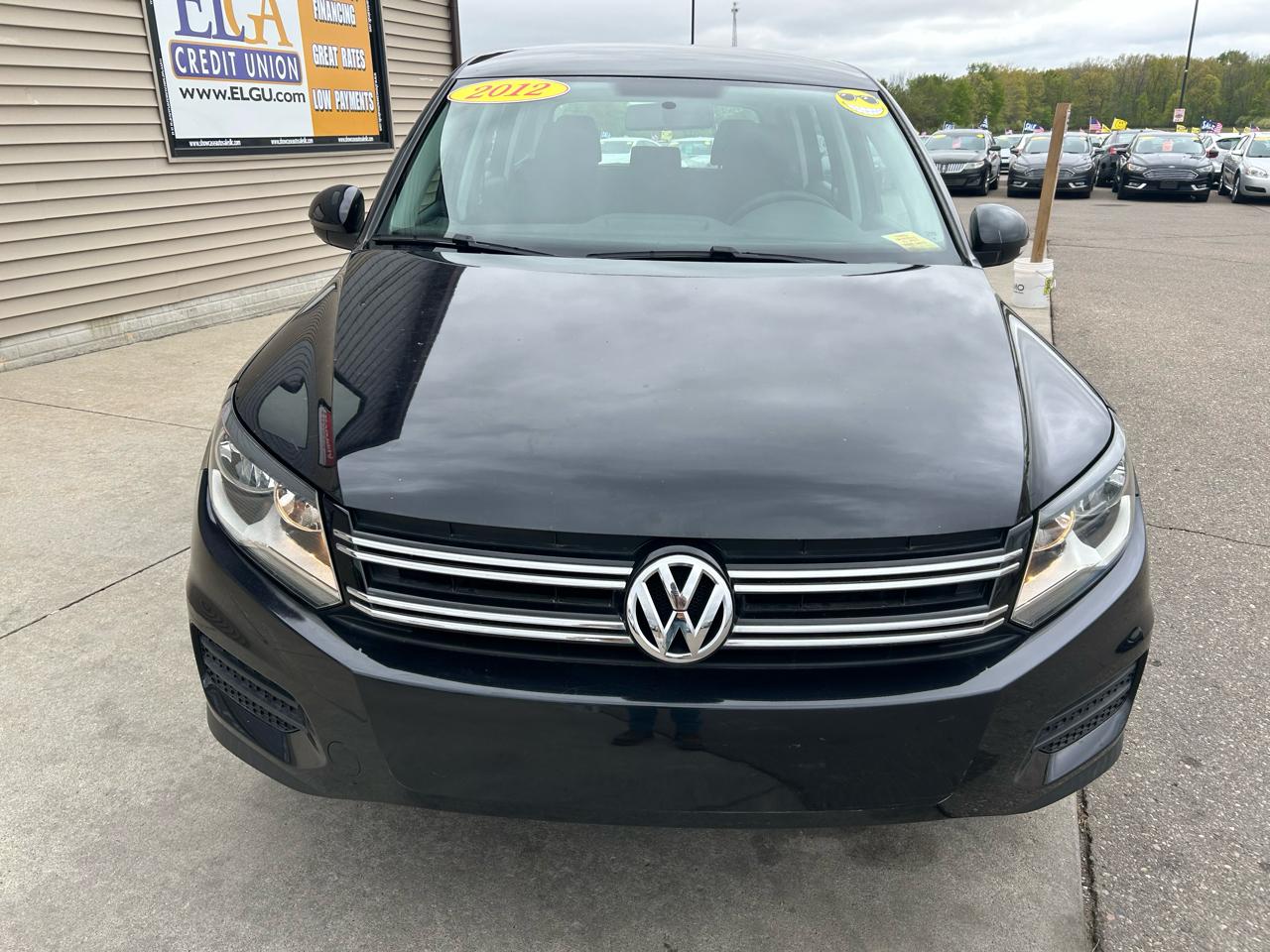Volkswagen Tiguan S 2012