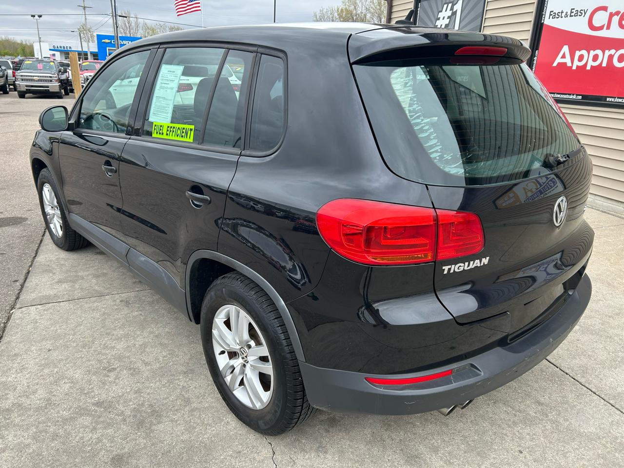 Volkswagen Tiguan S 2012
