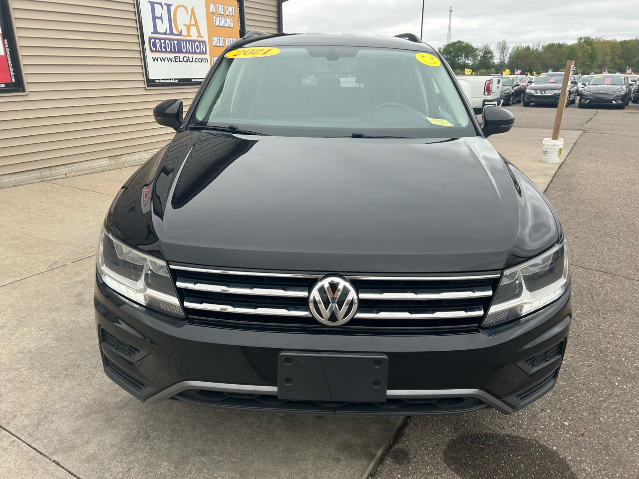 Volkswagen Tiguan SE 4Motion 2021