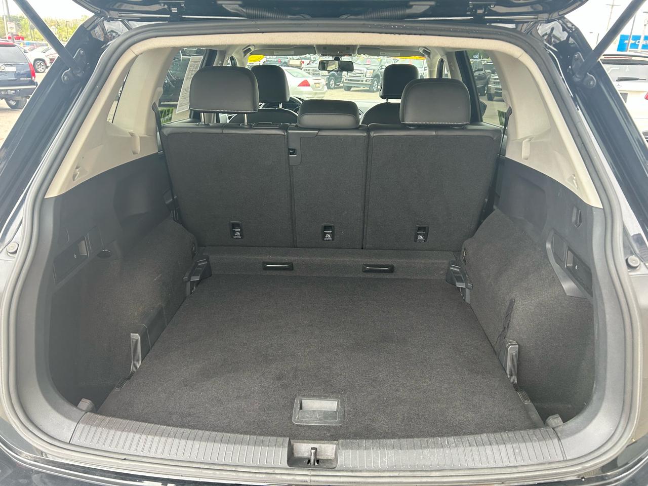 Volkswagen Tiguan SE 4Motion 2021