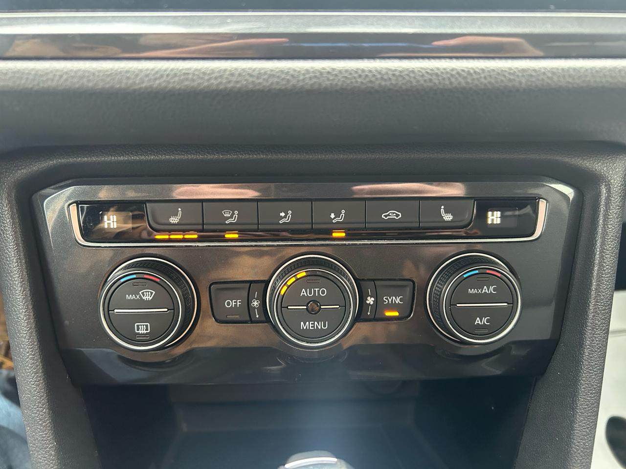 Volkswagen Tiguan SE 4Motion 2021