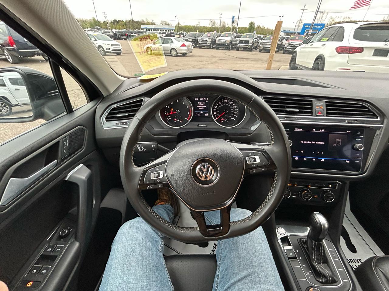 Volkswagen Tiguan SE 4Motion 2021