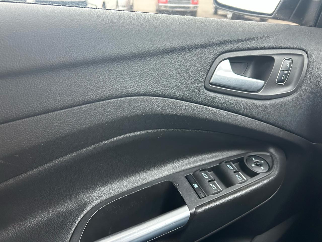 Ford Escape SE 4WD 2017