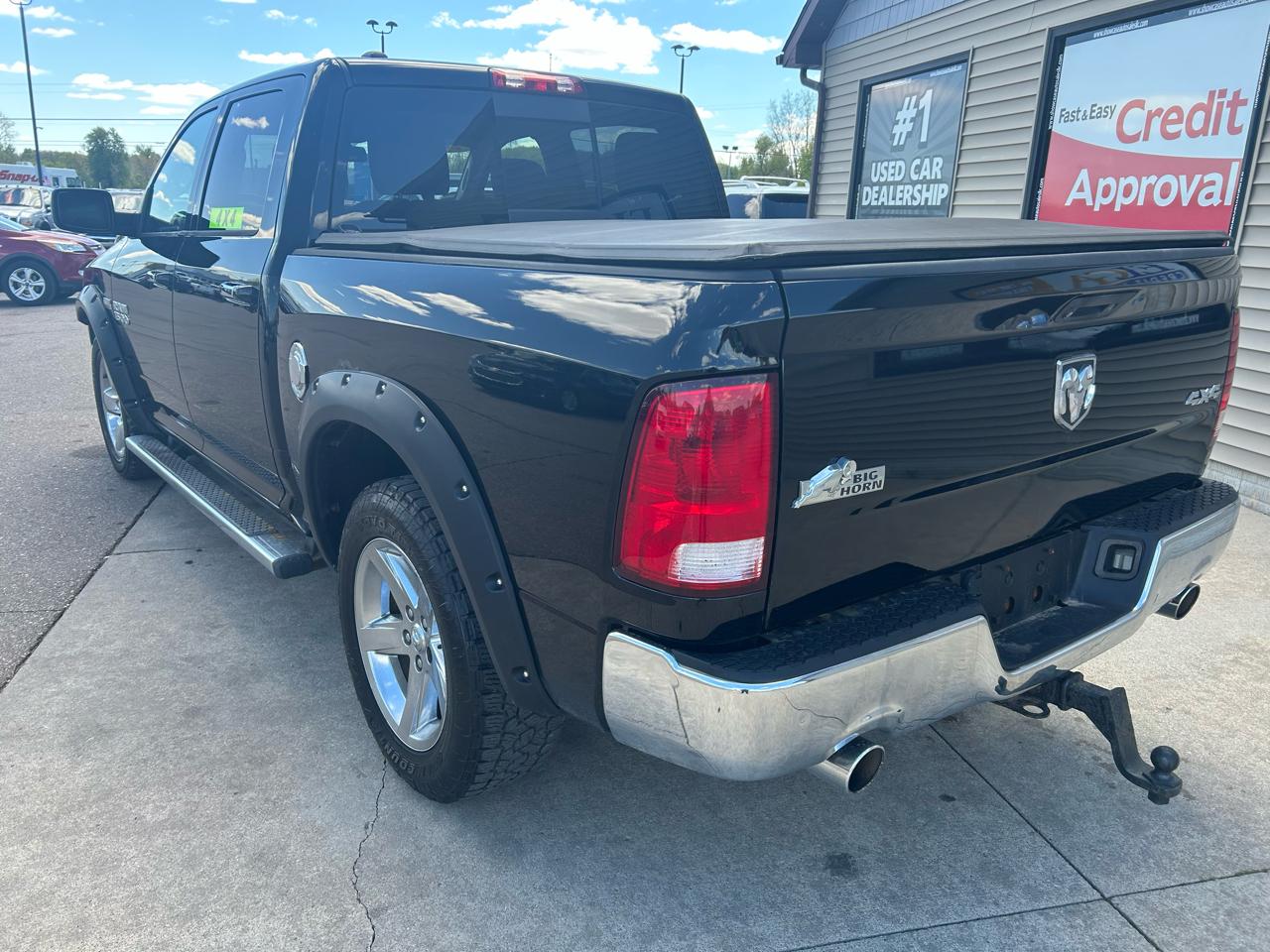 RAM 1500 SLT Crew Cab SWB 4WD 2014