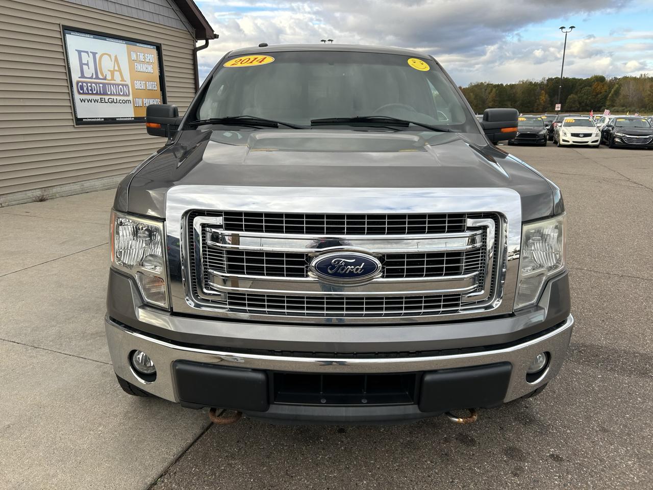 Ford F-150 4WD SuperCrew 145" XL 2014