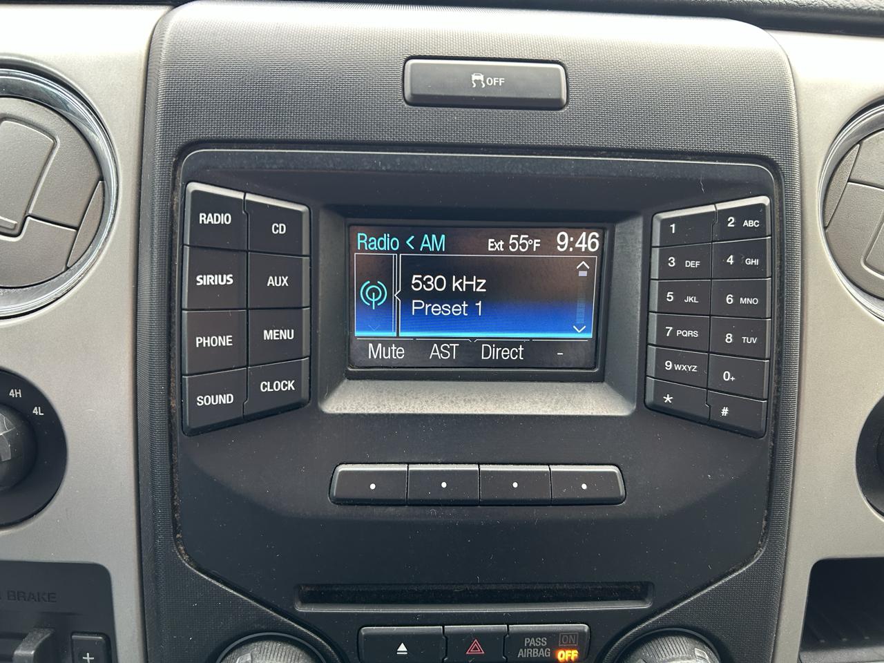 Ford F-150 4WD SuperCrew 145" XL 2014