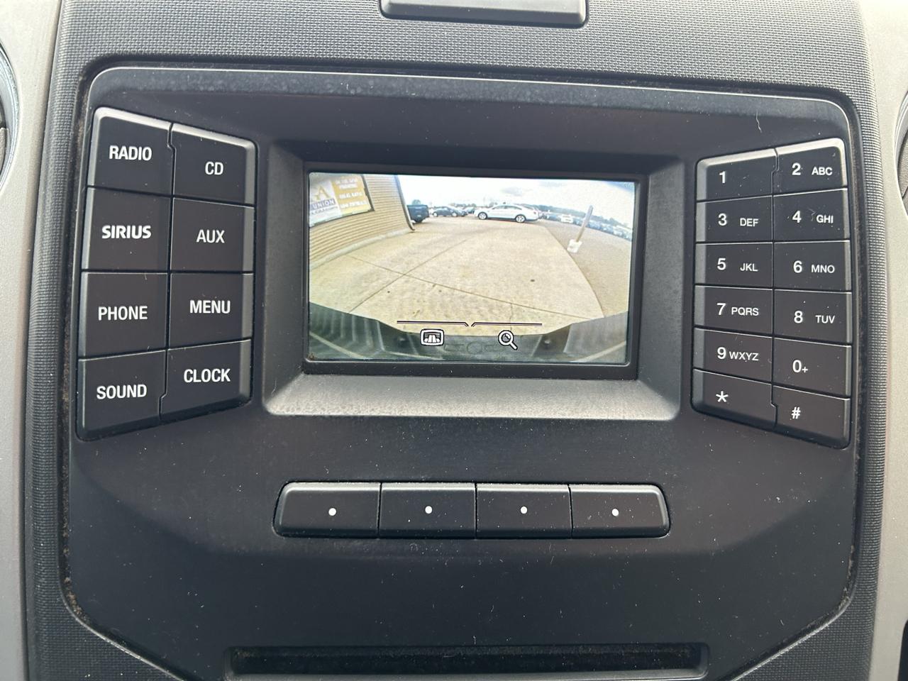 Ford F-150 4WD SuperCrew 145" XL 2014