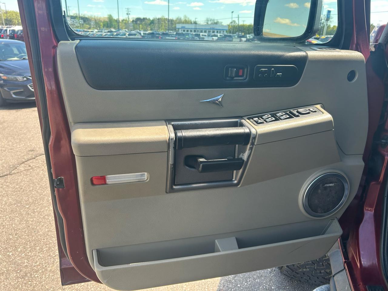 HUMMER H2 Sport Utility 2003