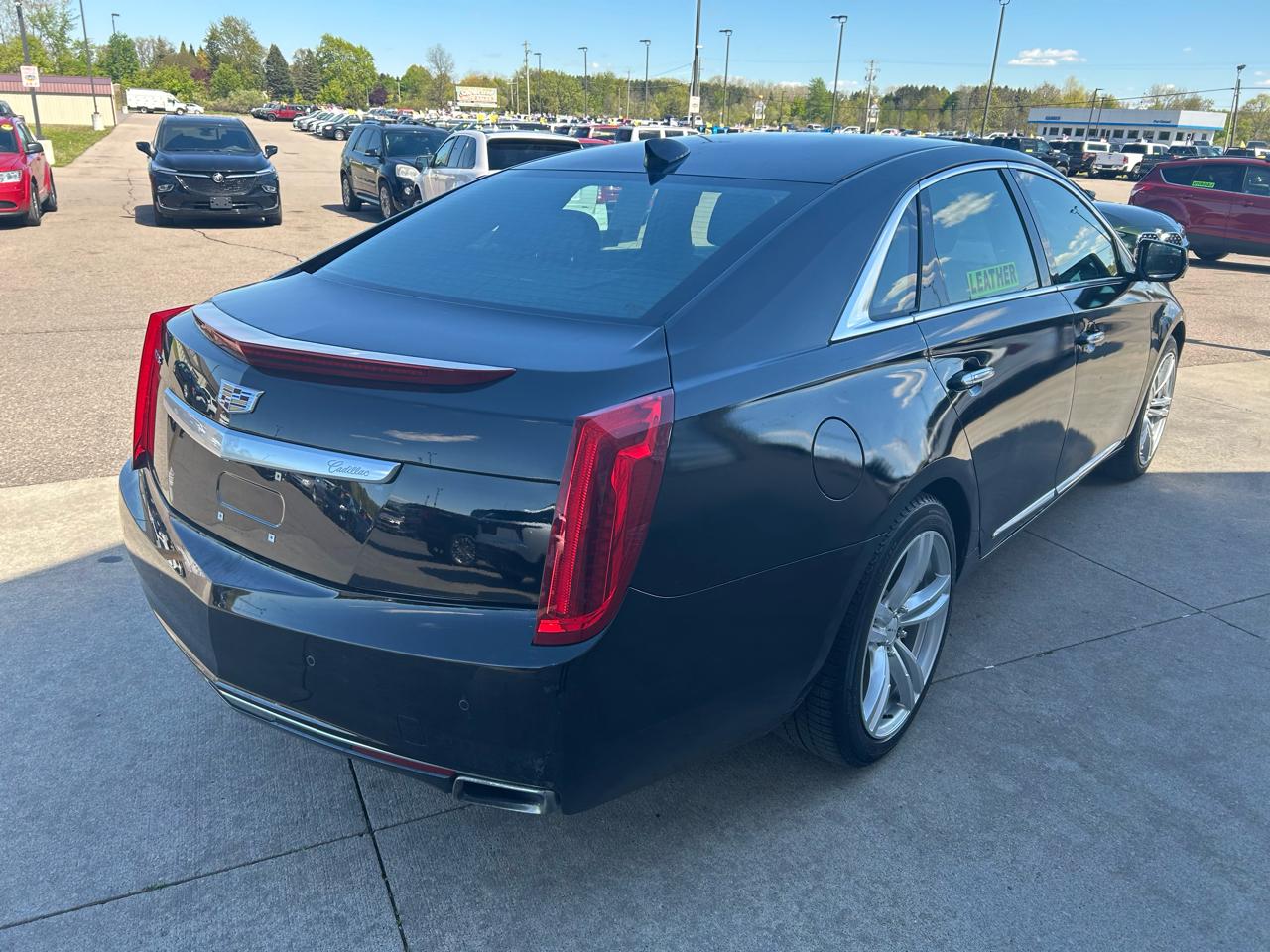 Cadillac XTS Luxury FWD 2017