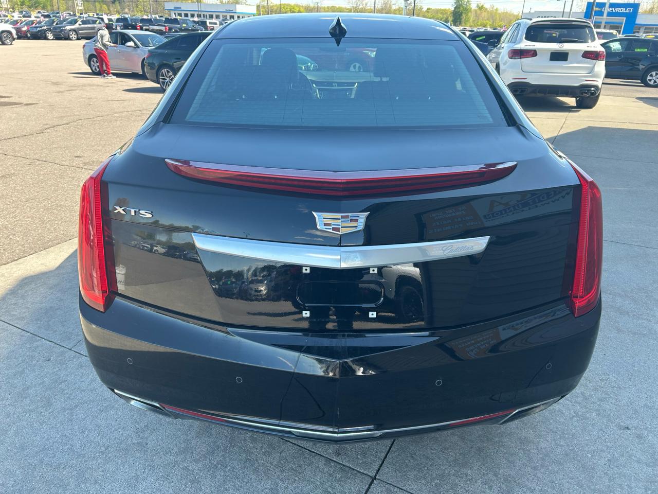Cadillac XTS Luxury FWD 2017