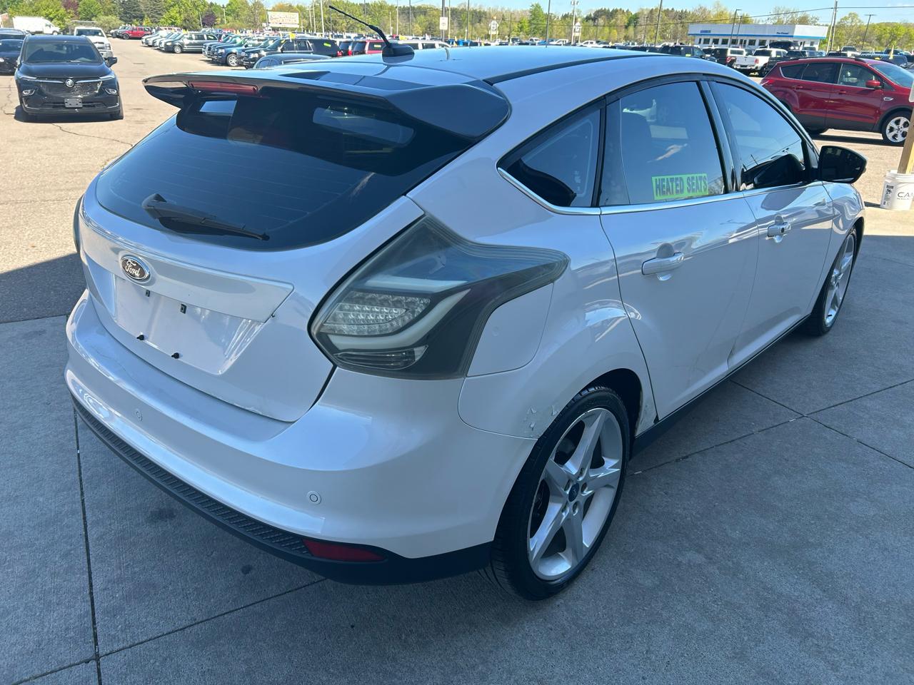 Ford Focus Titanium Hatch 2013