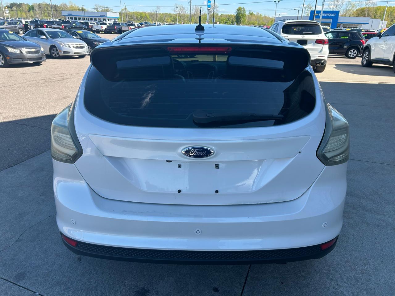 Ford Focus Titanium Hatch 2013