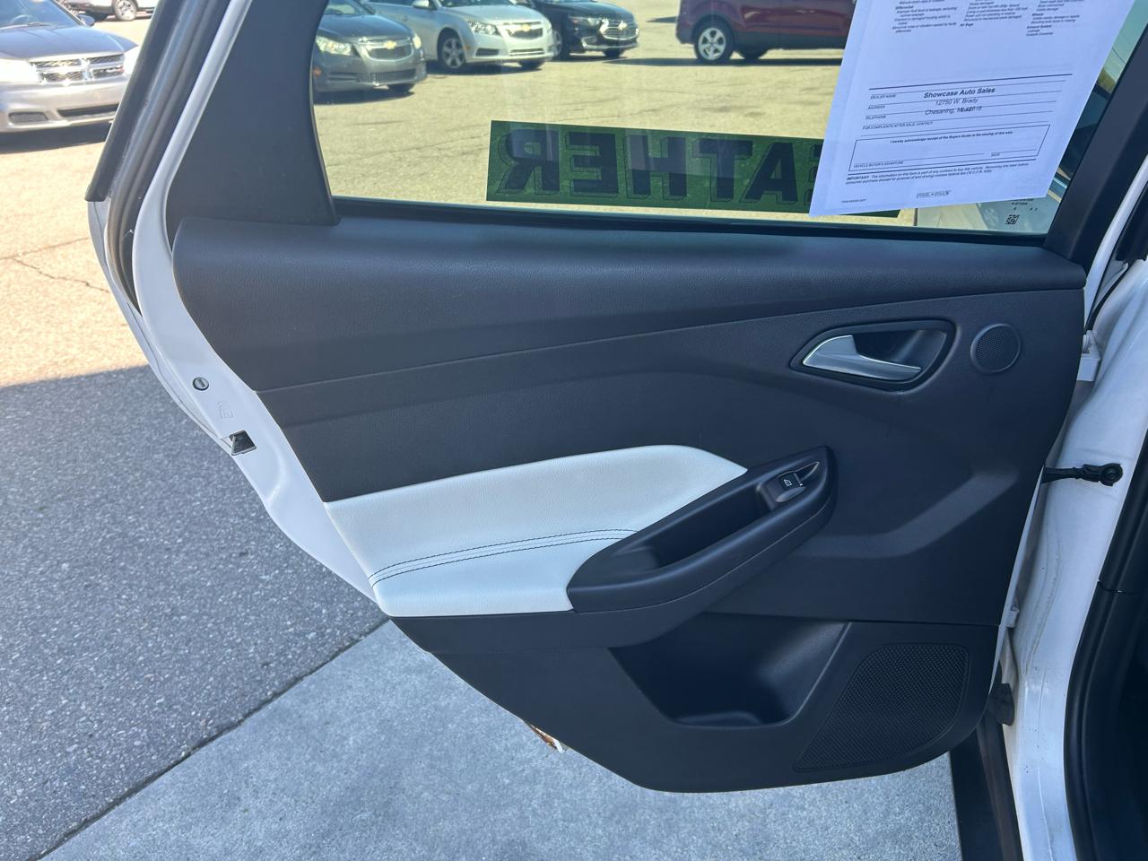 Ford Focus Titanium Hatch 2013