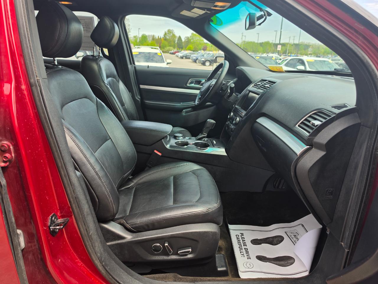 Ford Explorer XLT 4WD 2016