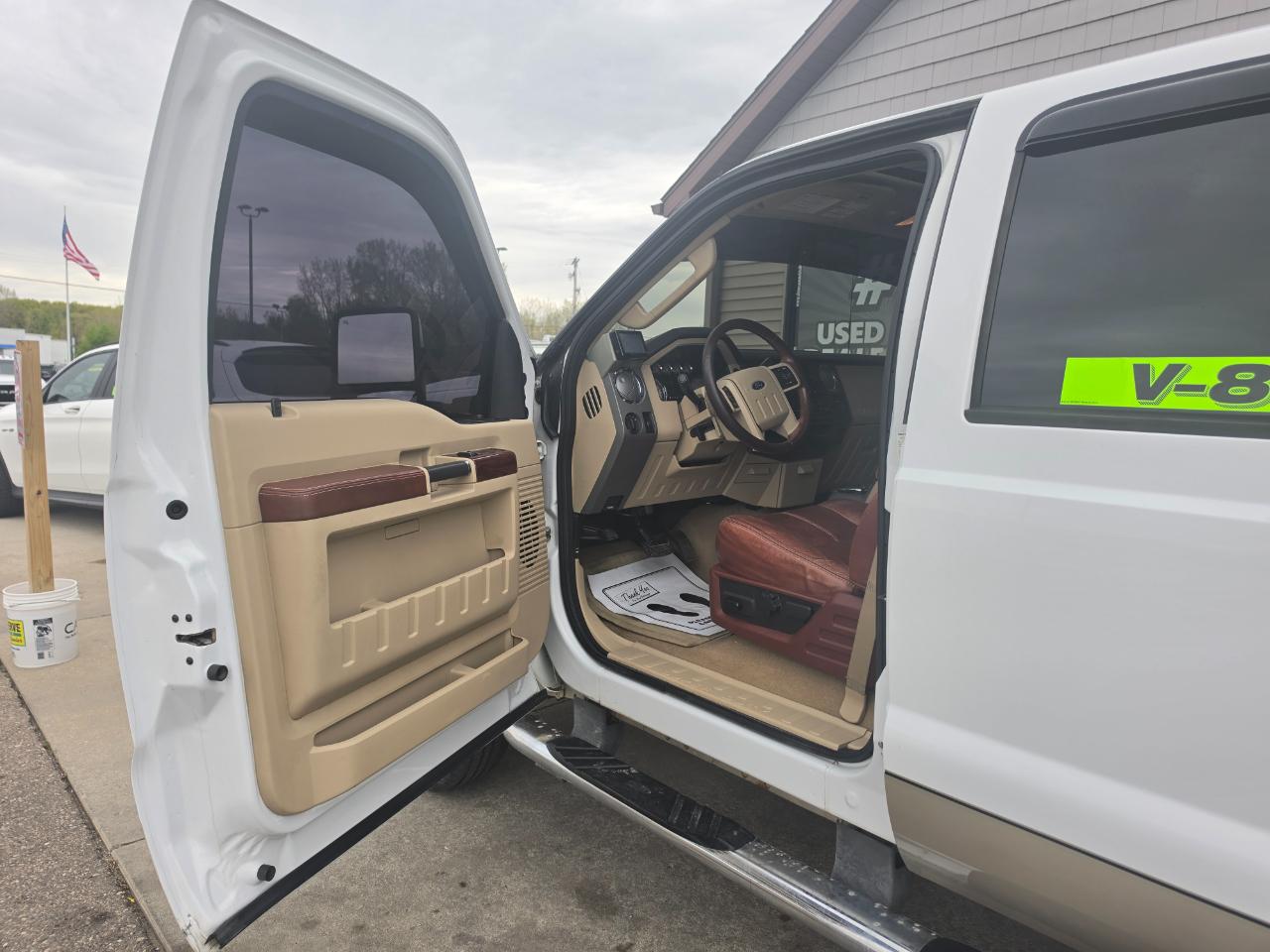 Ford F-350 SD XLT Crew Cab Long Bed DRW 4WD 2008