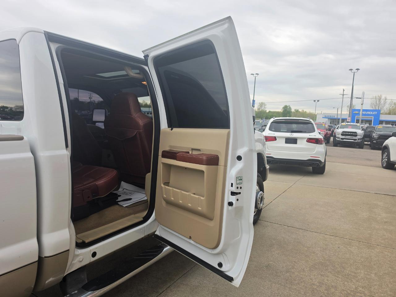Ford F-350 SD XLT Crew Cab Long Bed DRW 4WD 2008