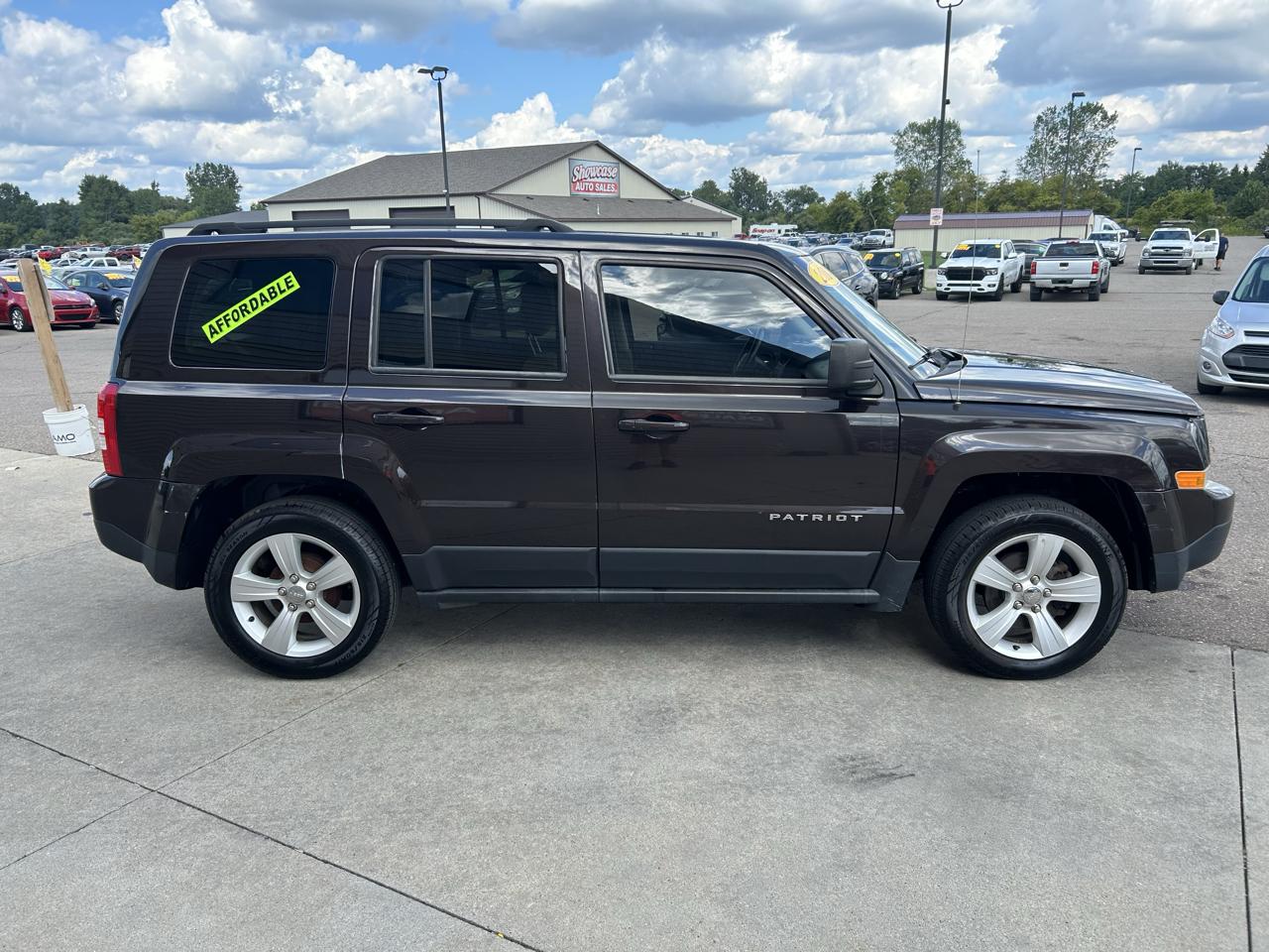 Jeep Patriot FWD 4dr Latitude 2014
