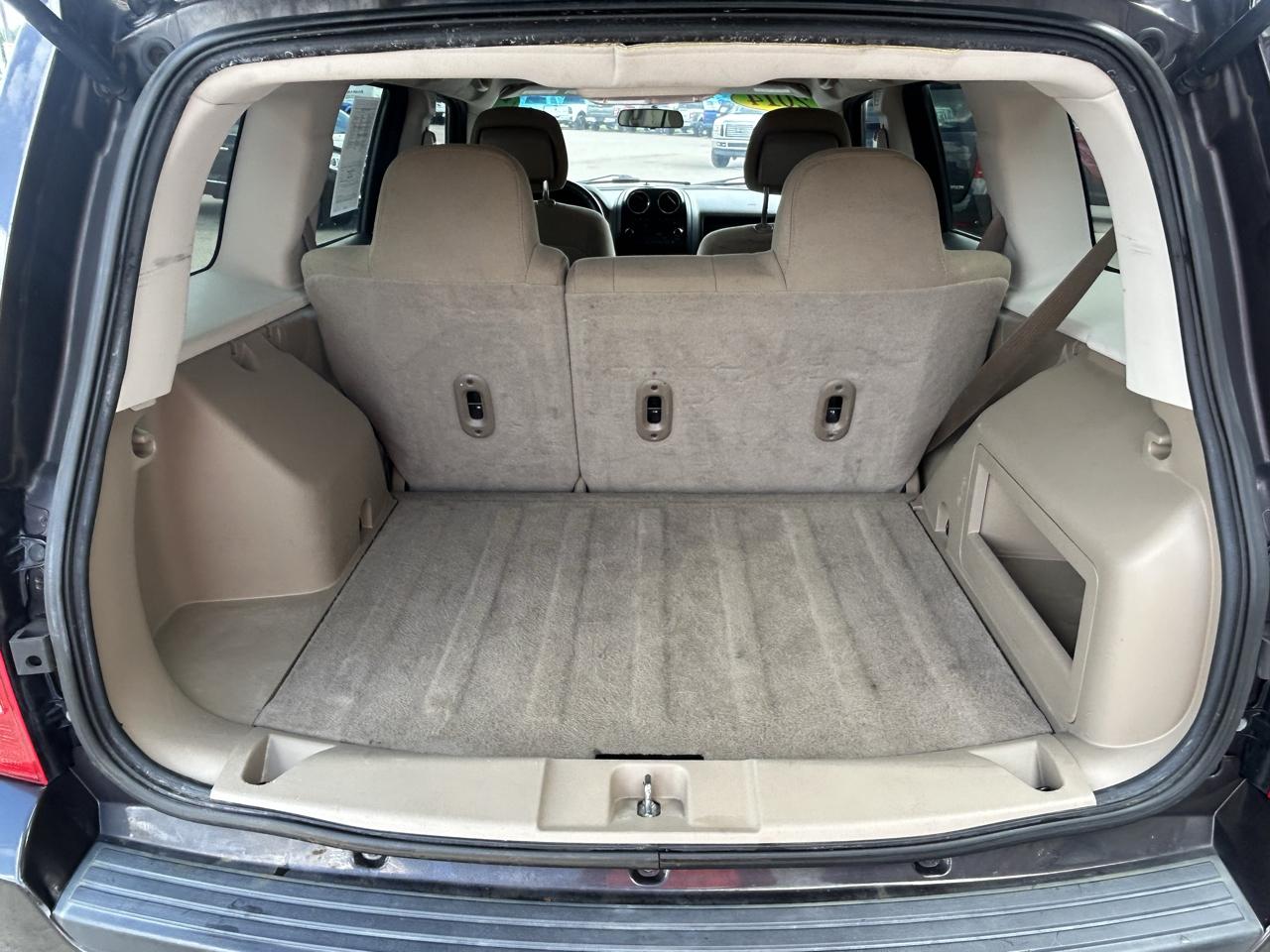 Jeep Patriot FWD 4dr Latitude 2014