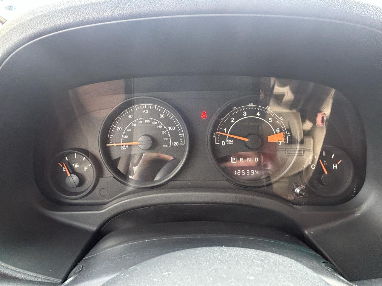 Jeep Patriot FWD 4dr Latitude 2014