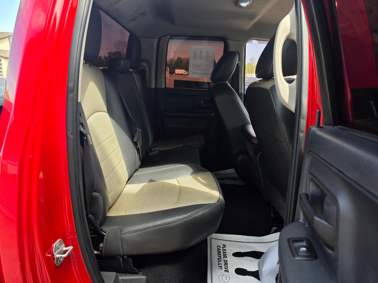 RAM 1500 ST Quad Cab 2WD 2012