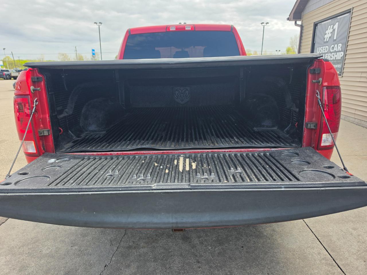 RAM 1500 ST Quad Cab 2WD 2012